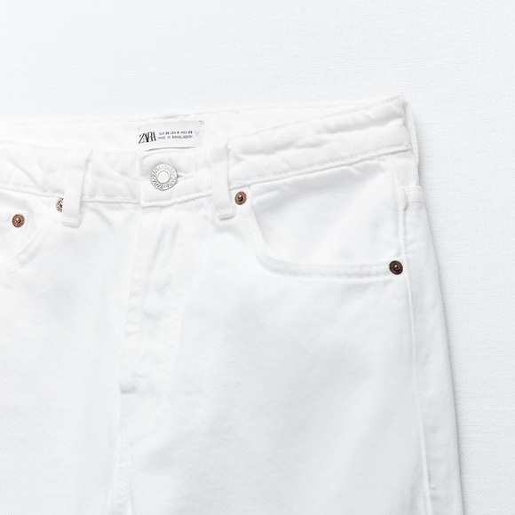 NWT. Zara White Straight-Leg Mid-Waist Full Length Jeans. Size 8. - Picture 7 of 12